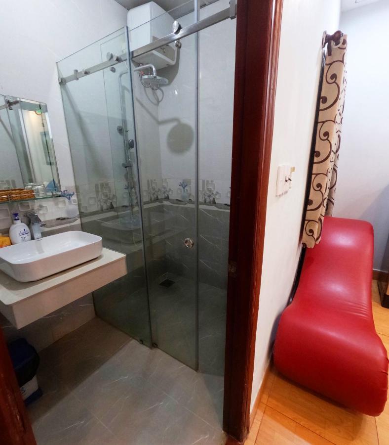 Cozy Hotel Hcm Хошимін Екстер'єр фото